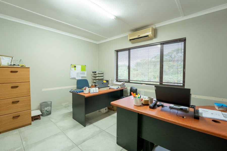 Commercial Property for Sale in Kloof KwaZulu-Natal