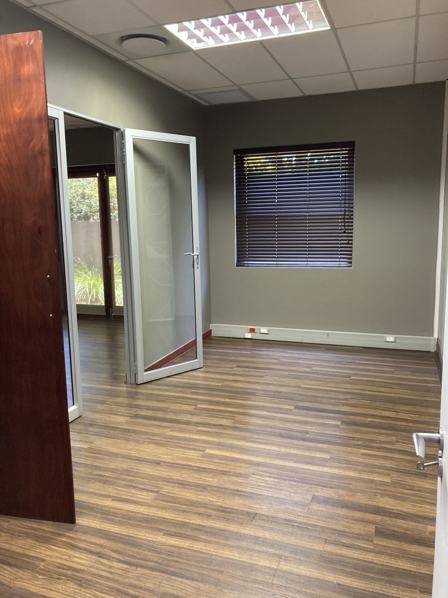 Commercial Property for Sale in Kloof KwaZulu-Natal