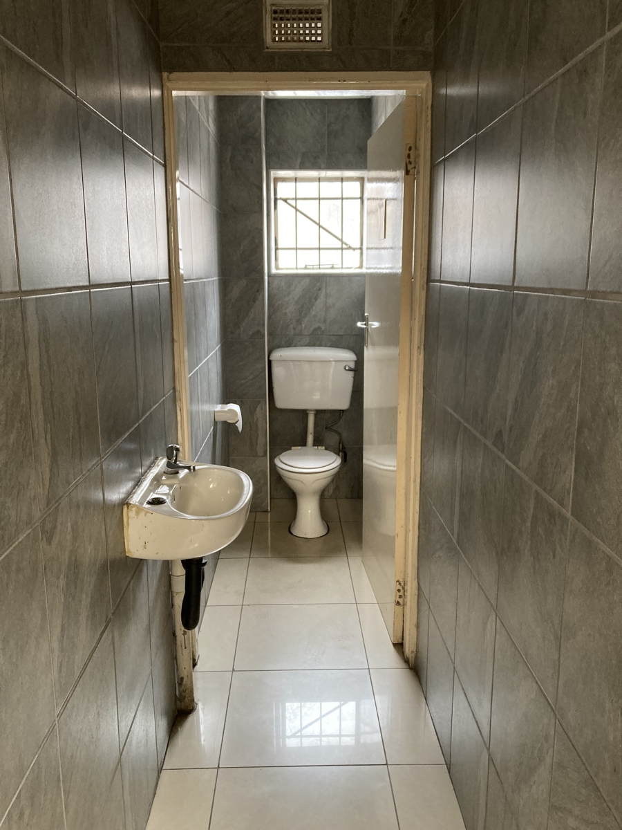 To Let commercial Property for Rent in Westmead KwaZulu-Natal