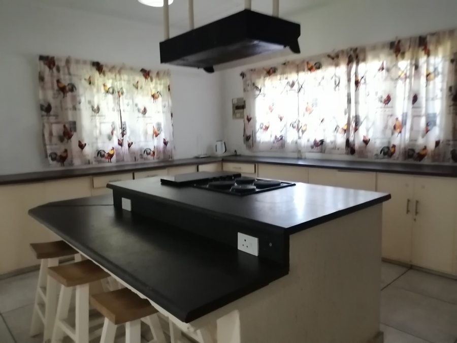 4 Bedroom Property for Sale in Hibberdene KwaZulu-Natal