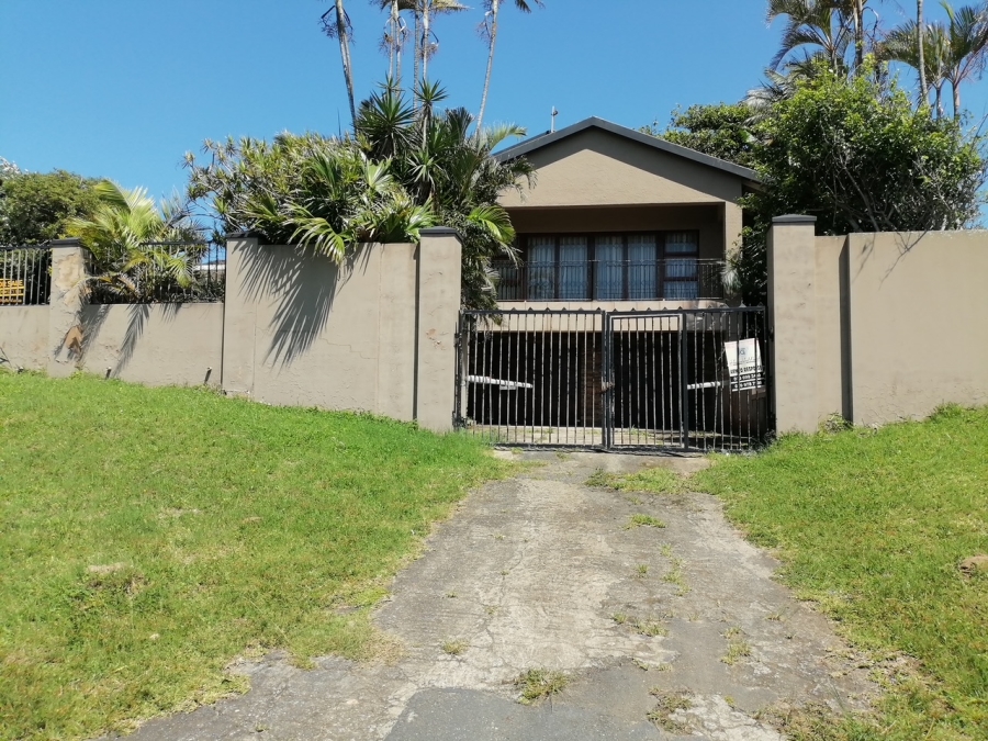 4 Bedroom Property for Sale in Hibberdene KwaZulu-Natal