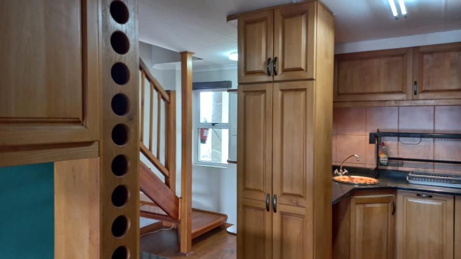 To Let 2 Bedroom Property for Rent in Tuzi Gazi KwaZulu-Natal