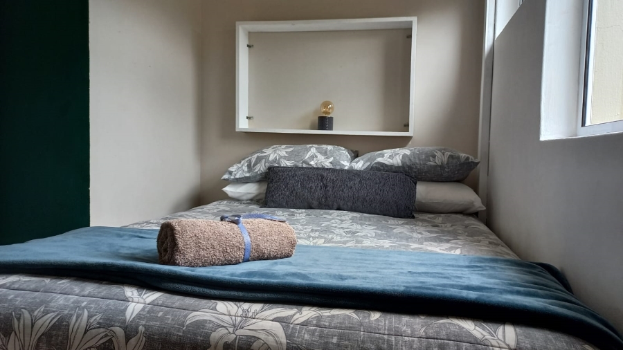 To Let 2 Bedroom Property for Rent in Tuzi Gazi KwaZulu-Natal