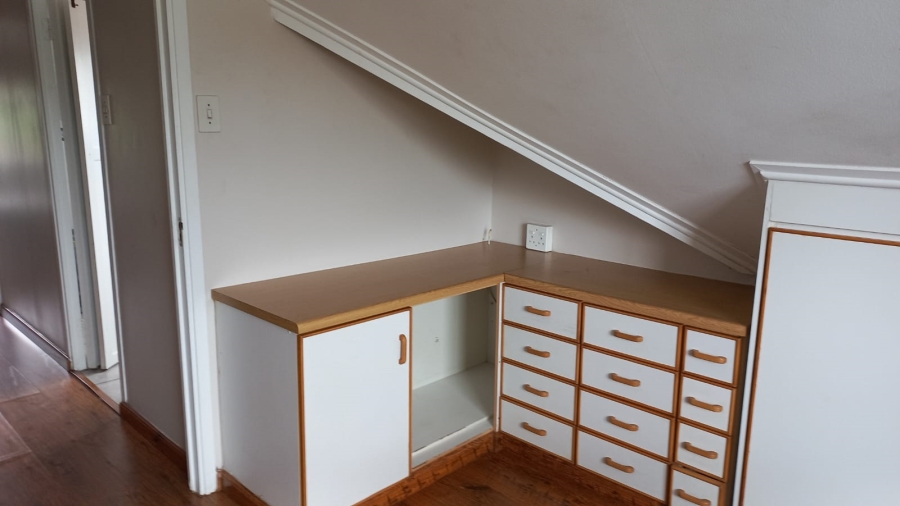 To Let 2 Bedroom Property for Rent in Tuzi Gazi KwaZulu-Natal