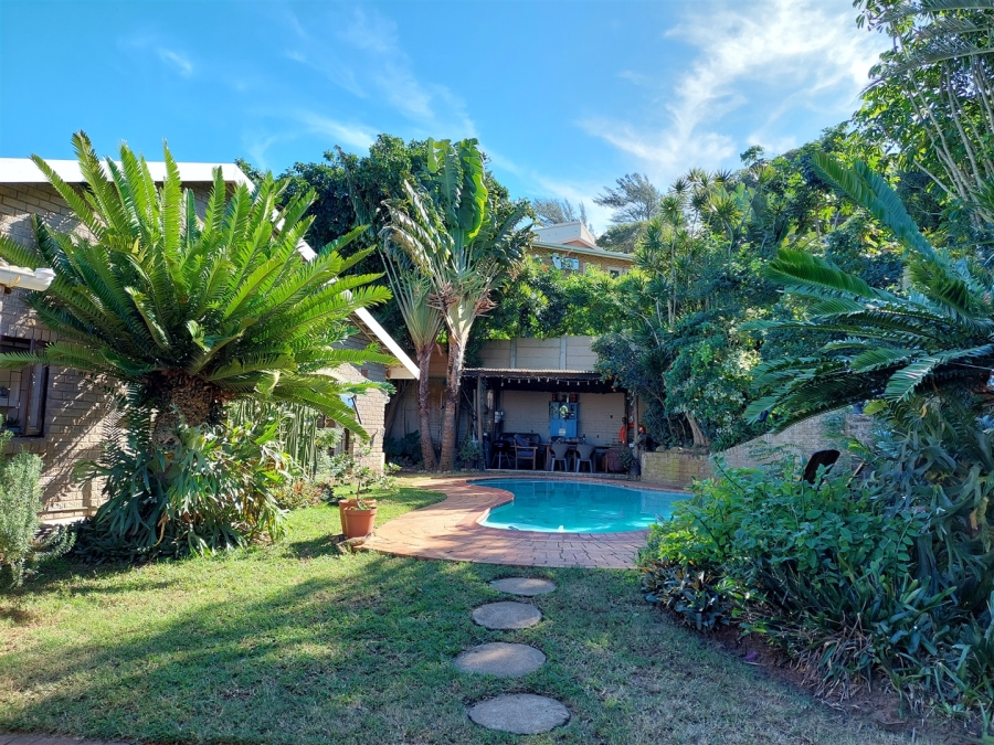 6 Bedroom Property for Sale in Zinkwazi Beach KwaZulu-Natal