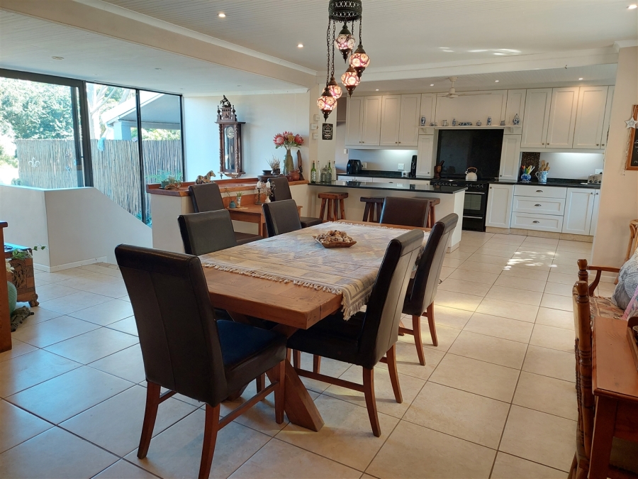 6 Bedroom Property for Sale in Zinkwazi Beach KwaZulu-Natal