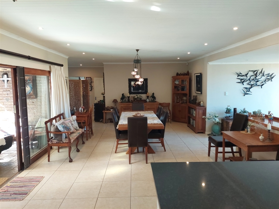 6 Bedroom Property for Sale in Zinkwazi Beach KwaZulu-Natal