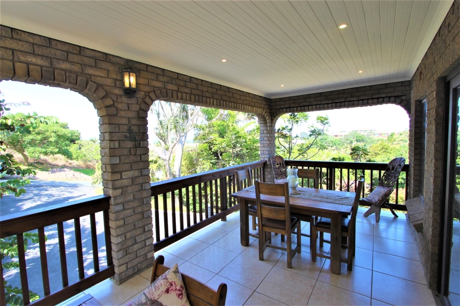 6 Bedroom Property for Sale in Zinkwazi Beach KwaZulu-Natal