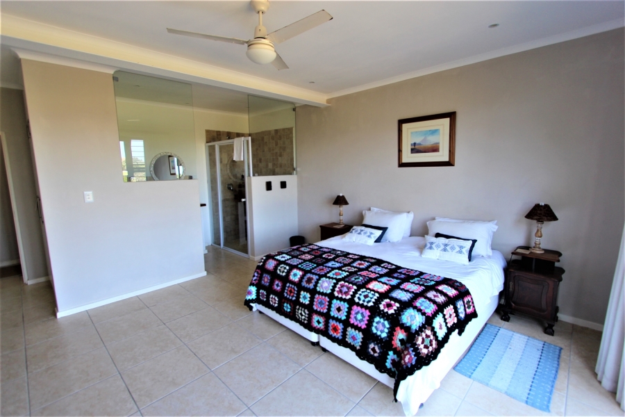 6 Bedroom Property for Sale in Zinkwazi Beach KwaZulu-Natal