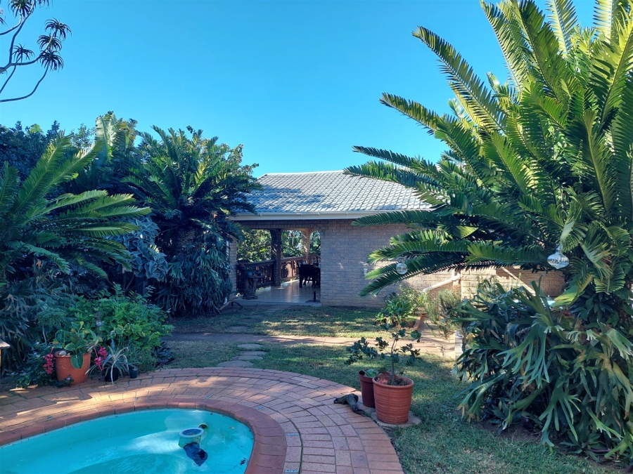 6 Bedroom Property for Sale in Zinkwazi Beach KwaZulu-Natal