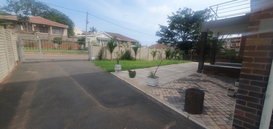 To Let 3 Bedroom Property for Rent in Bluff KwaZulu-Natal
