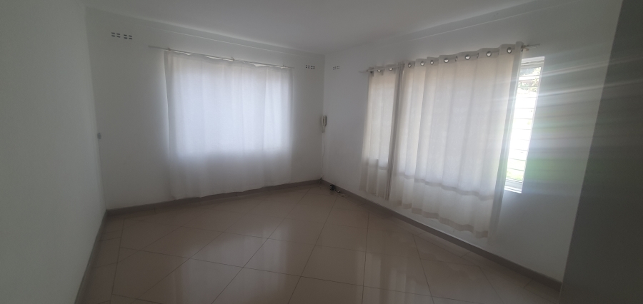 To Let 3 Bedroom Property for Rent in Bluff KwaZulu-Natal