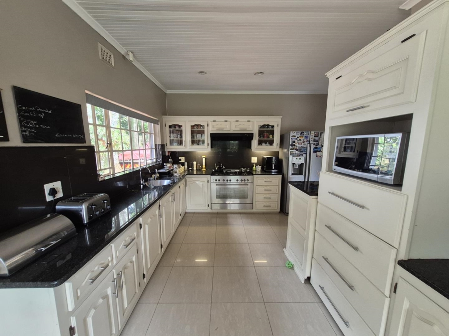 5 Bedroom Property for Sale in Oak Park KwaZulu-Natal