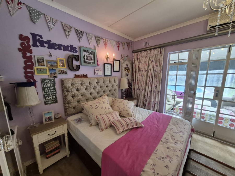 5 Bedroom Property for Sale in Oak Park KwaZulu-Natal