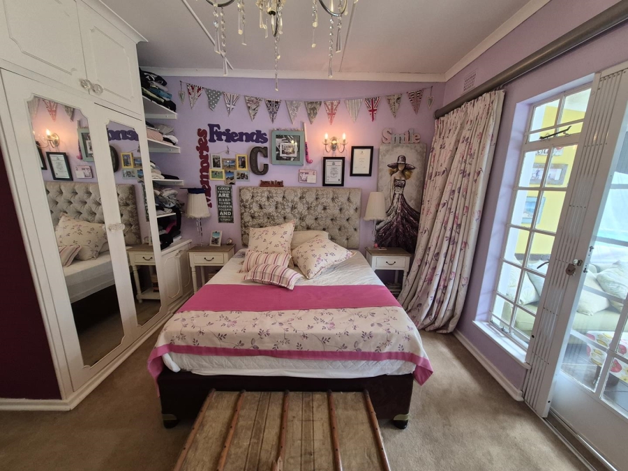 5 Bedroom Property for Sale in Oak Park KwaZulu-Natal