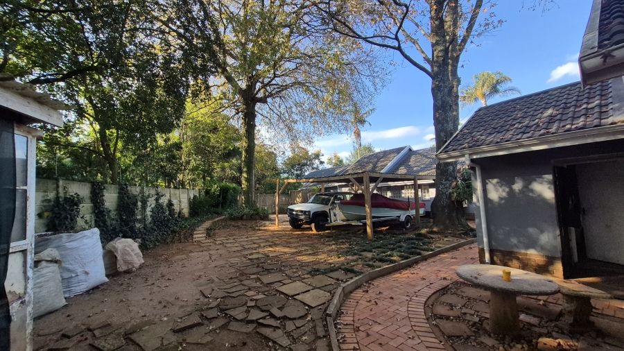 5 Bedroom Property for Sale in Oak Park KwaZulu-Natal