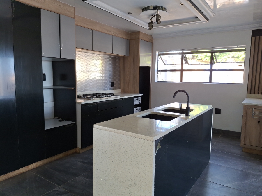 4 Bedroom Property for Sale in Raisethorpe KwaZulu-Natal