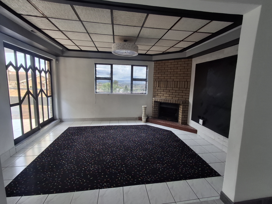4 Bedroom Property for Sale in Raisethorpe KwaZulu-Natal