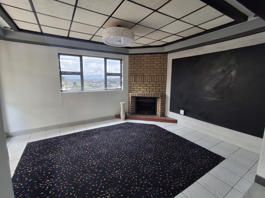 4 Bedroom Property for Sale in Raisethorpe KwaZulu-Natal