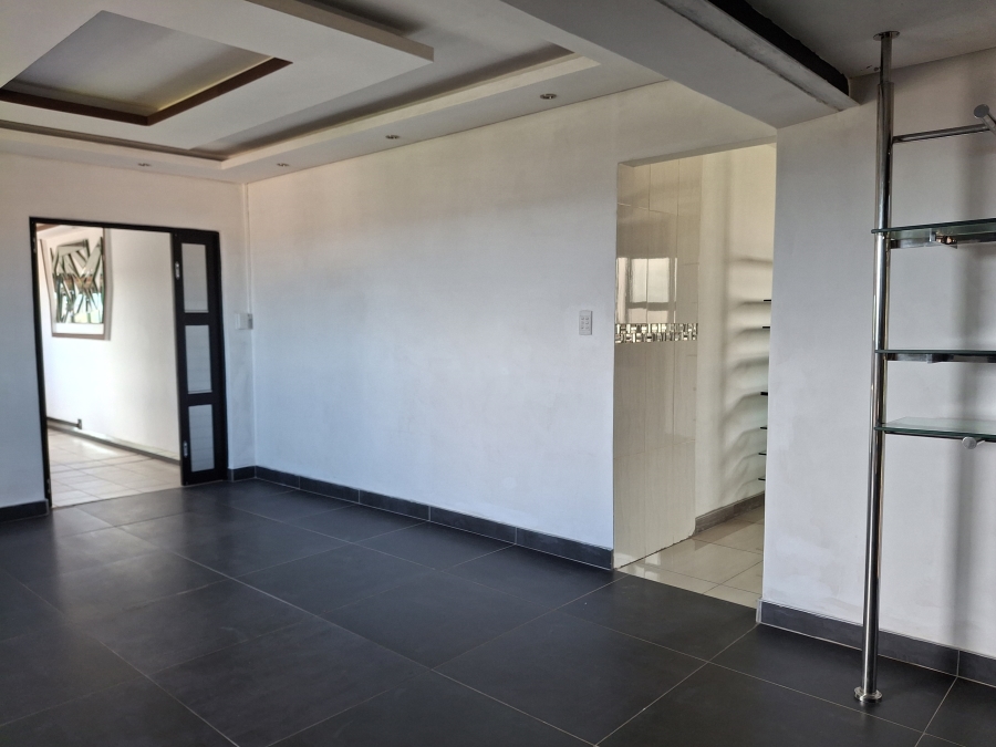 4 Bedroom Property for Sale in Raisethorpe KwaZulu-Natal