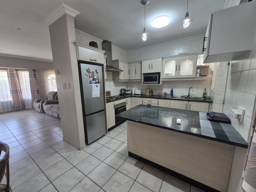 3 Bedroom Property for Sale in Lincoln Meade KwaZulu-Natal