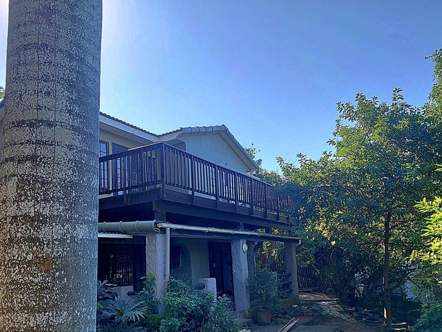 4 Bedroom Property for Sale in Amanzimtoti KwaZulu-Natal