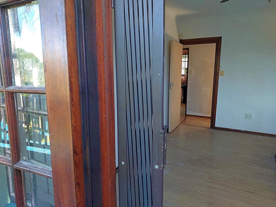 4 Bedroom Property for Sale in Amanzimtoti KwaZulu-Natal