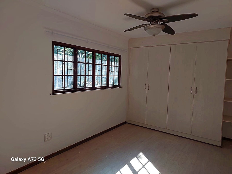 4 Bedroom Property for Sale in Amanzimtoti KwaZulu-Natal