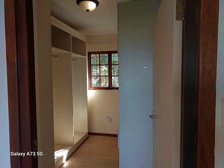 4 Bedroom Property for Sale in Amanzimtoti KwaZulu-Natal