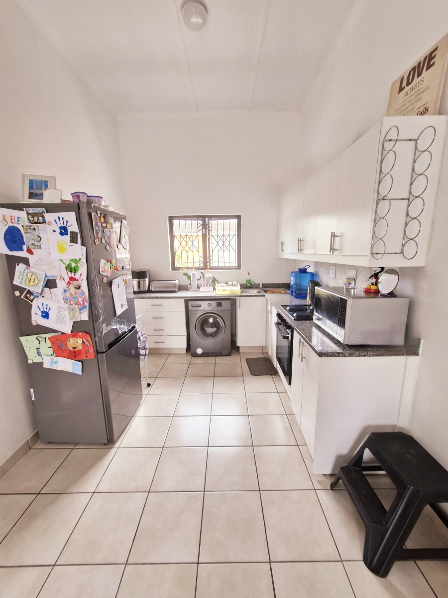 3 Bedroom Property for Sale in Sunford KwaZulu-Natal