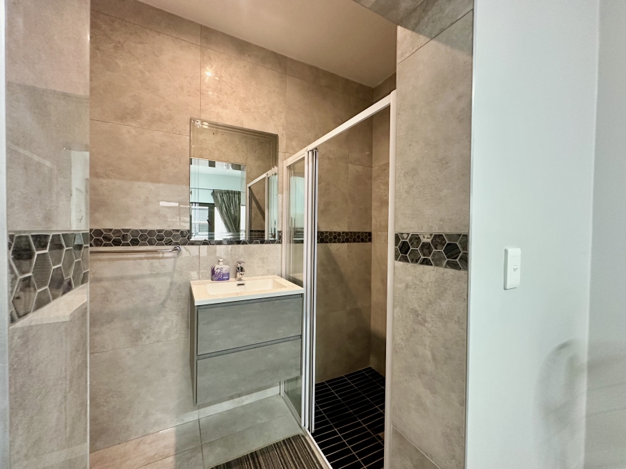 4 Bedroom Property for Sale in Seaward Estate KwaZulu-Natal