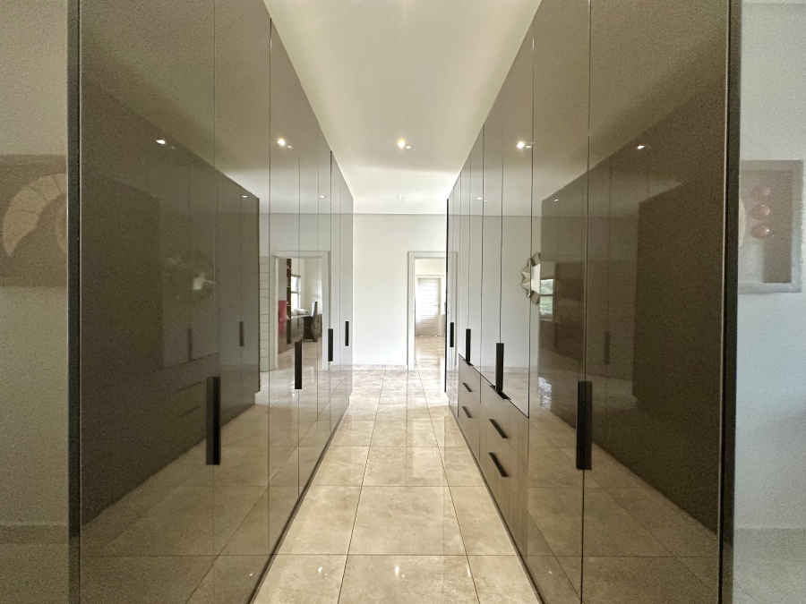 4 Bedroom Property for Sale in Seaward Estate KwaZulu-Natal