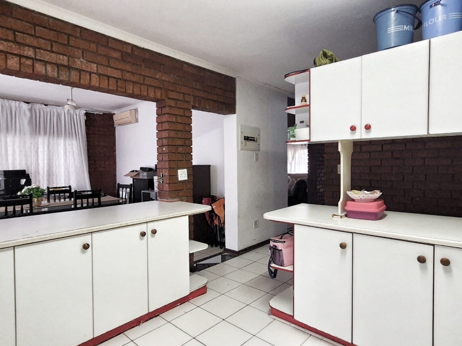 4 Bedroom Property for Sale in Kwambonambi KwaZulu-Natal