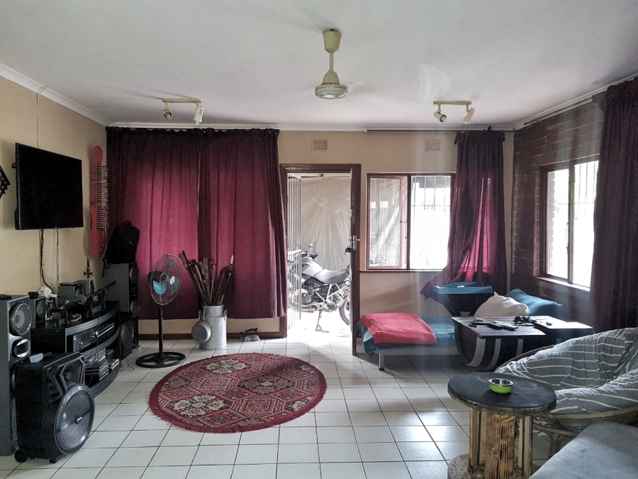 4 Bedroom Property for Sale in Kwambonambi KwaZulu-Natal