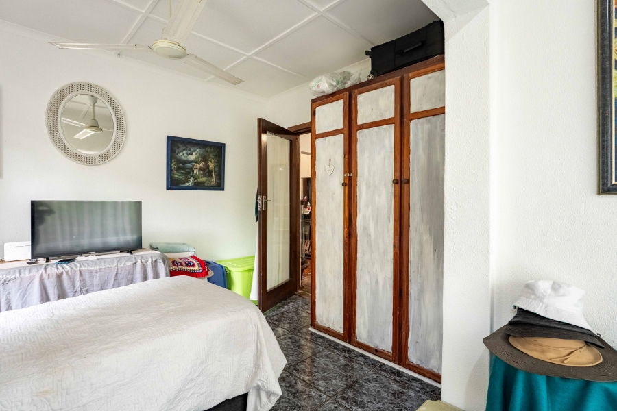 6 Bedroom Property for Sale in Warner Beach KwaZulu-Natal