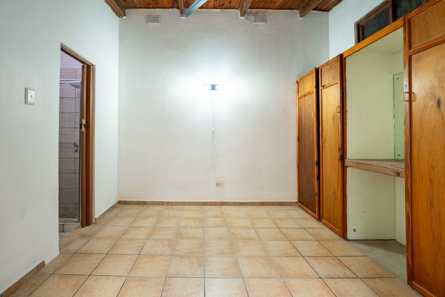 6 Bedroom Property for Sale in Warner Beach KwaZulu-Natal