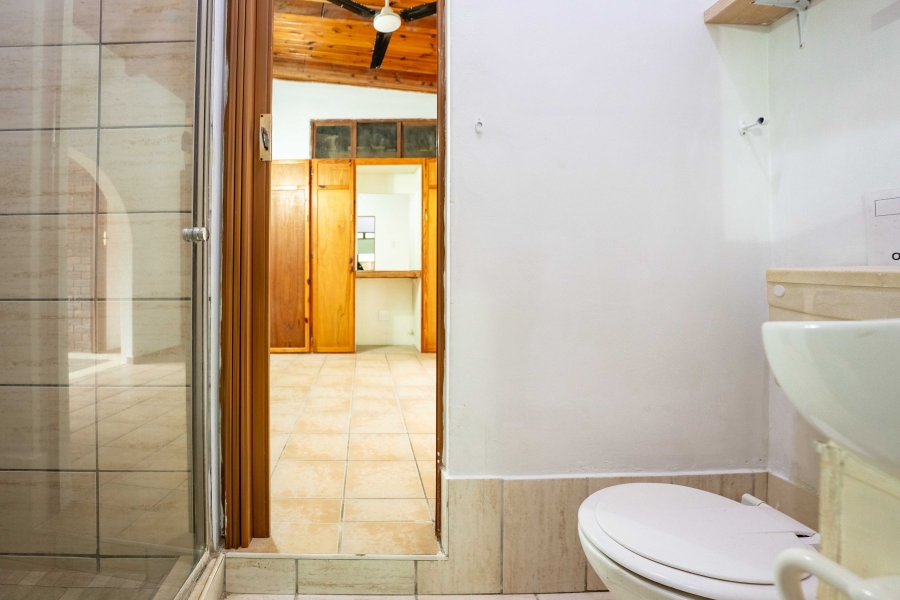 6 Bedroom Property for Sale in Warner Beach KwaZulu-Natal