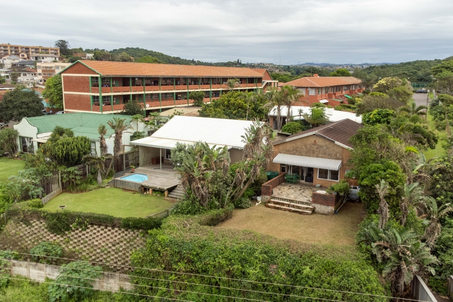 6 Bedroom Property for Sale in Warner Beach KwaZulu-Natal