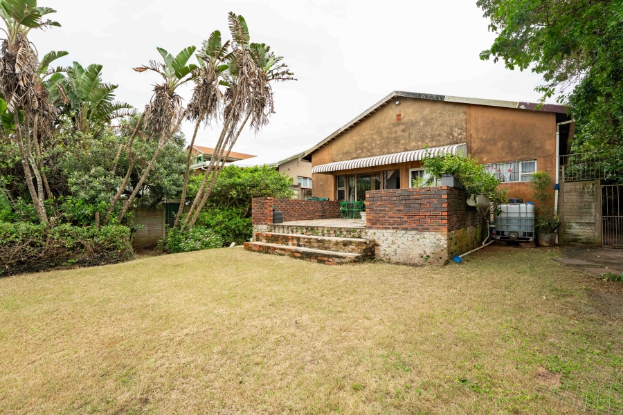 6 Bedroom Property for Sale in Warner Beach KwaZulu-Natal