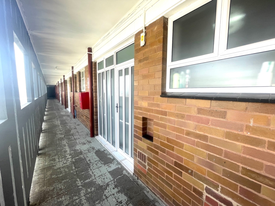 2 Bedroom Property for Sale in North Beach KwaZulu-Natal