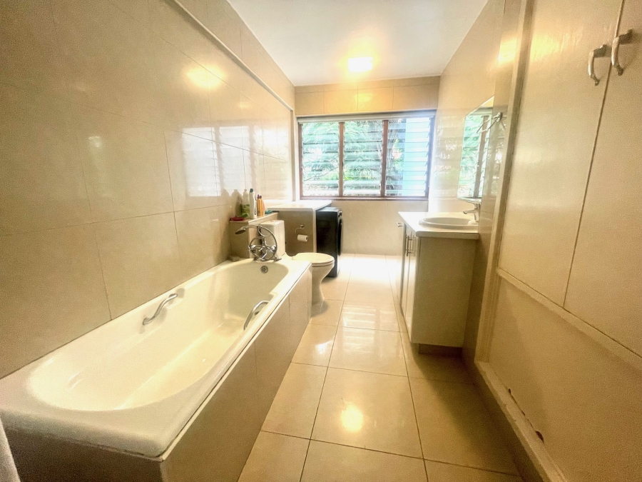 To Let 3 Bedroom Property for Rent in Glenwood KwaZulu-Natal