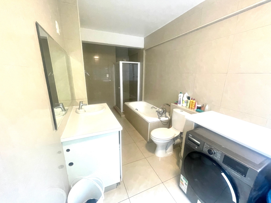 To Let 3 Bedroom Property for Rent in Glenwood KwaZulu-Natal