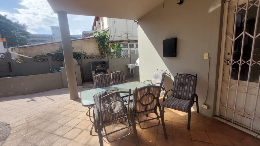 3 Bedroom Property for Sale in Glenwood KwaZulu-Natal