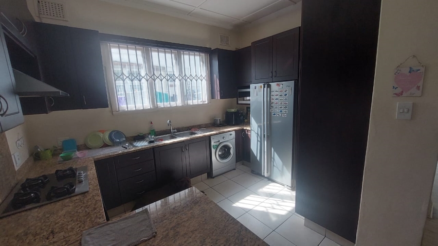 3 Bedroom Property for Sale in Glenwood KwaZulu-Natal