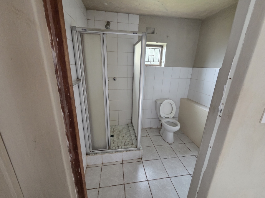 To Let 5 Bedroom Property for Rent in Bluff KwaZulu-Natal