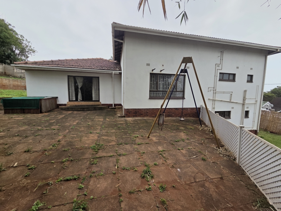 To Let 5 Bedroom Property for Rent in Bluff KwaZulu-Natal