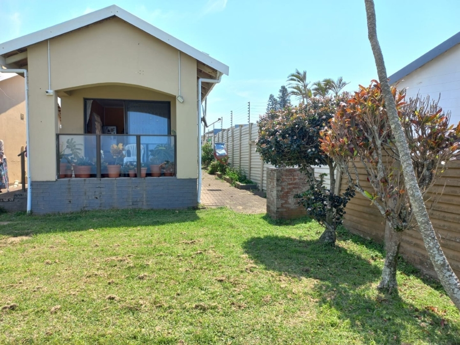 5 Bedroom Property for Sale in Uvongo KwaZulu-Natal