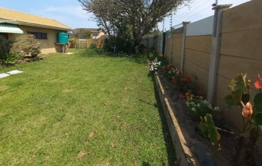 5 Bedroom Property for Sale in Uvongo KwaZulu-Natal