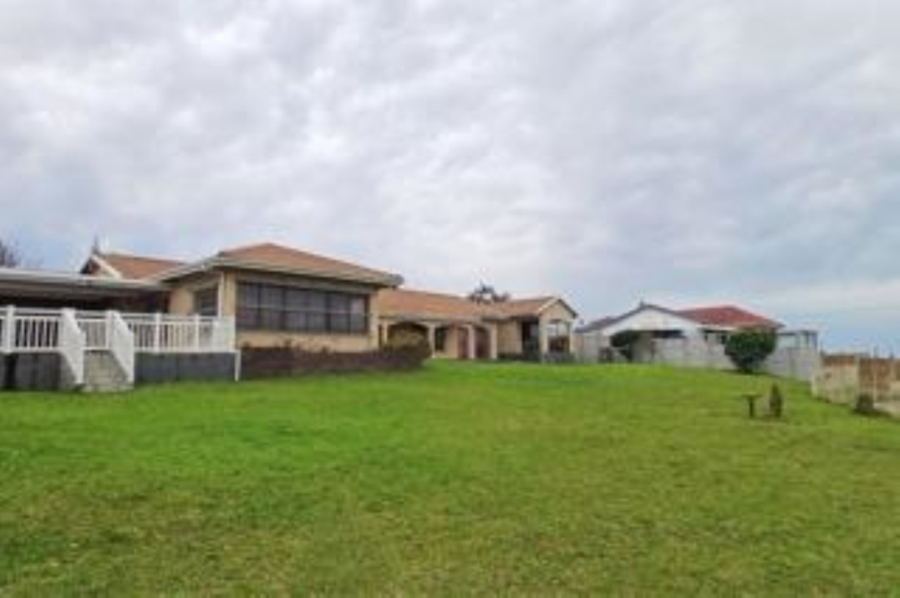 5 Bedroom Property for Sale in Uvongo KwaZulu-Natal