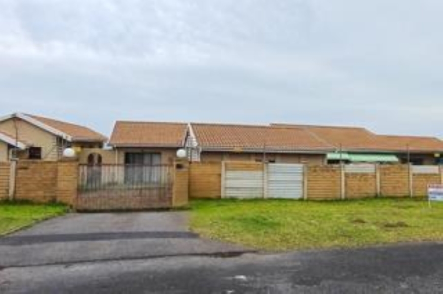 5 Bedroom Property for Sale in Uvongo KwaZulu-Natal